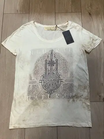 [ 새상품 ] [ 고아 ] T셔츠