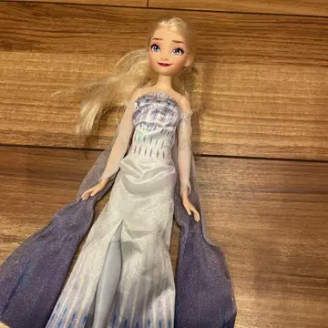 엘사 음악 포함 인형 화이트와 보라색 의상