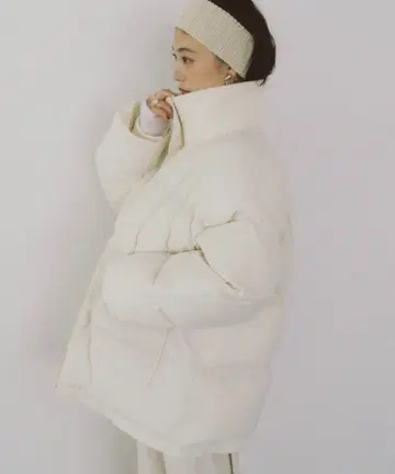 HANNE 리브 칼라 충전솜 코트