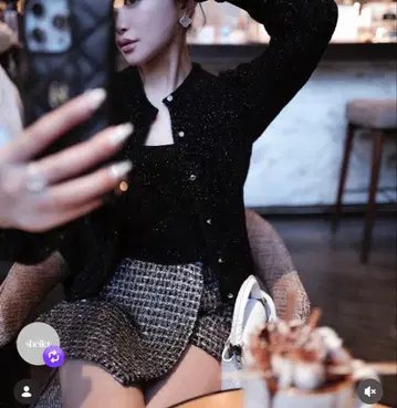 shiny tweed wrap culottes 큐롯 sheller