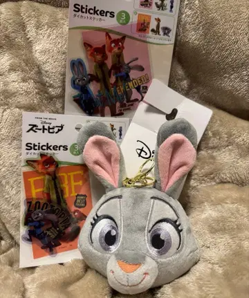 주토피아 주디 홉스 봉제인형 참과 스티커 2개 세트