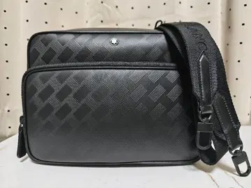 새상품급 현행 몽블랑 익스트림 가죽 메신저 백