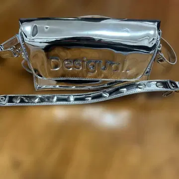 Desigual 실버 백