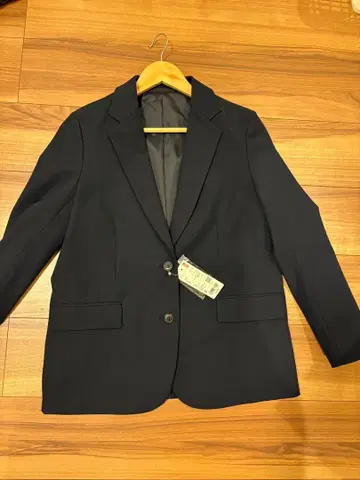 [ 미사용 새상품 ] 유니클로 테일러드 자켓 S 네이비