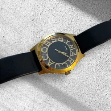 마크제이콥스 골드 손목시계
