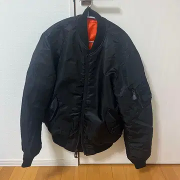 아비렉스 MA-1 블랙 자켓 오렌지 안감