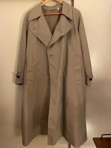 UNIQLO U 베이지 트렌치코트