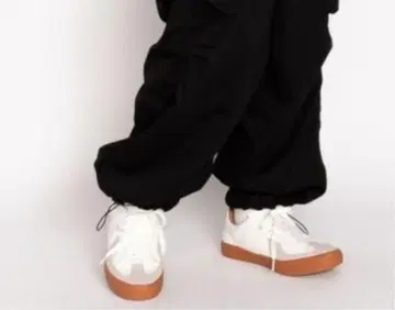 새상품 저먼 트레이너 GERMAN TRAINER 스니커즈 36