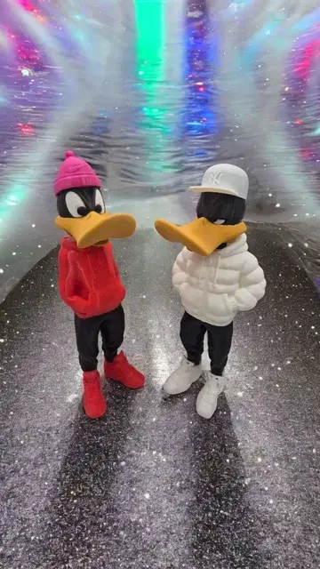 더피 덕 스트릿웨어와 액세서리 30cm