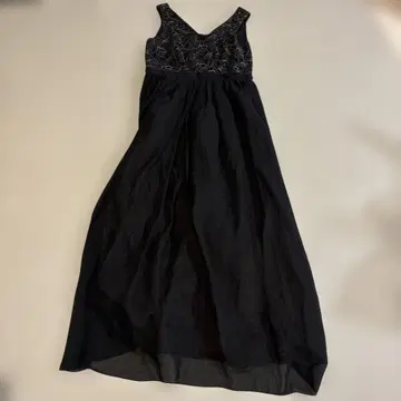 슬리브리스 원피스 드레스