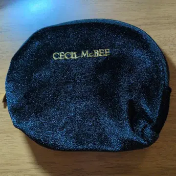 CECI McBEE 블랙 미니 파우치