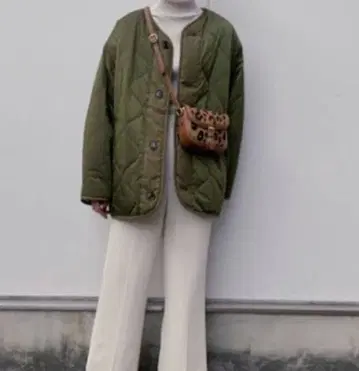 moussy 리버서블 퀼팅 보아 카키