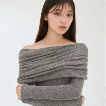 SNIDEL 개더 아지메 니트 풀오버 오프숄더