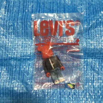 미개봉품 Levi's MEDICOM TOY