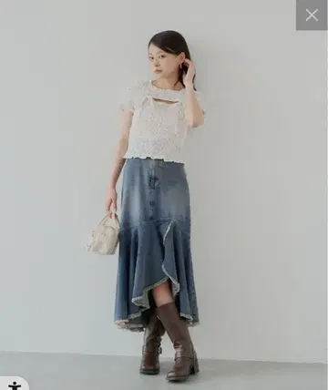 택 포함 Chico 치코 밑단 프린지 타이트 플레어 데님 스커트