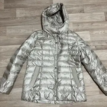 EVEX by KRIZIA 후드 부착 다운 자켓