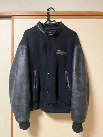 가죽 바시티 자켓