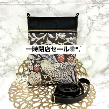 일시 휴업 세일 [ 윌리엄 모리스 딸기 도둑 ] 플랫 숄더백