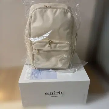 에밀리아 위즈 백팩 EmiriaWiz 마더백 M 사이즈