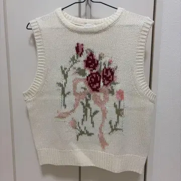 부케 스웨터 베스트 아이보리