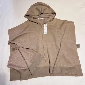 새상품 sunvalley 선밸리 후드 니트 베스트 모헤어 혼방 베이지