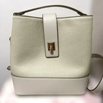 RANDA 2WAY 소프트 버킷 백 아이보리