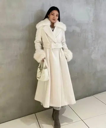 리엔다 허리 핏 엘레강트 멀티 코트