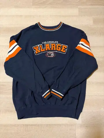 XLARGE 트레이닝복