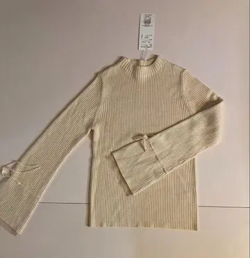 차코트 Chacott 니트 아이보리에 가까운 베이지 M 사이즈