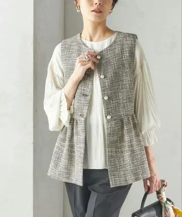 SHIPS 트위드 베스트