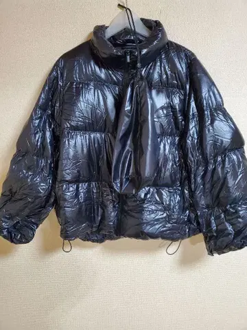 유니클로 울트라 라이트 다운 샤이니 볼륨 자켓 XXL 레어!