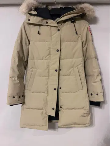 [ 미사용품 ] CANADA GOOSE 매켄지 베이지 S