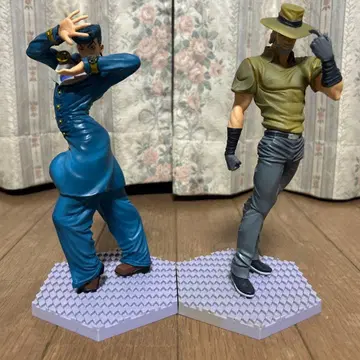 죠죠 4부 히가시카타 죠스케 피규어