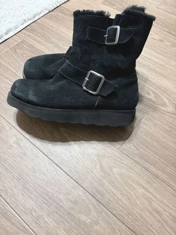 스토기&코 블랙 스웨이드 버클 엔지니어 부츠