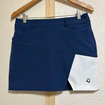 테일러메이드 골프 스커트 네이비 M