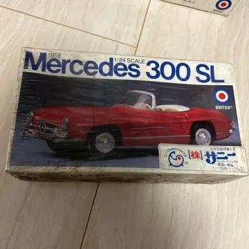 Mercedes 300 SL 1/24 스케일 프라모델