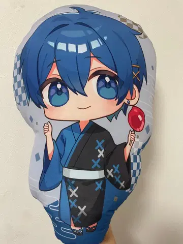 AMPTAK x COLORS 치구사군 쿠션