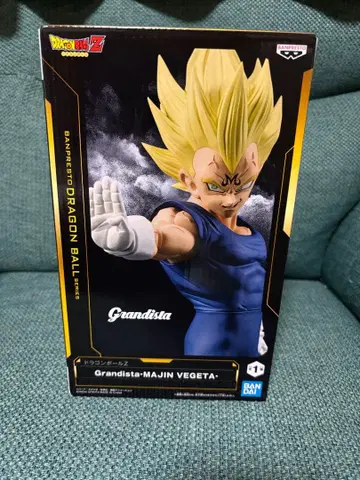Grandista-마인 베지터 피규어