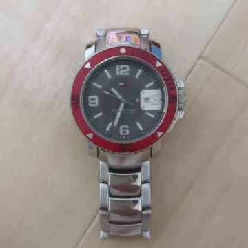 Tommy Hilfiger 아날로그 손목시계 레드
