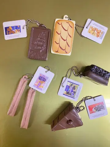 부르봉 가챠 세트