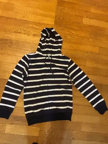 90s 00s border zip foodie 포가스