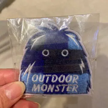OUTDOOR MONSTER 와펜