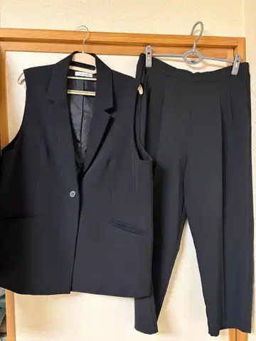 시마무라 라포시아 블랙 베스트 셋업 3L