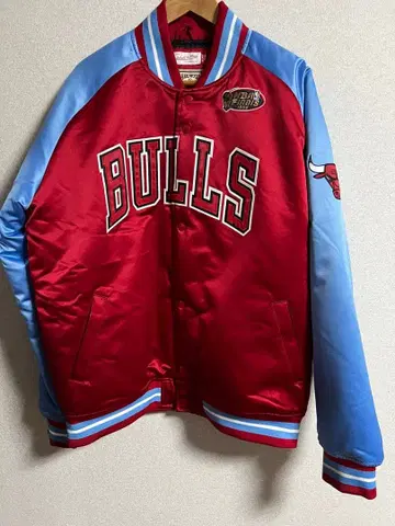 90년대 sNBA 미첼앤네스 시카고 불스 바시티 자켓