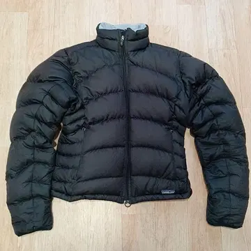 Patagonia 파타고니아 다운 자켓 블랙 M 사이즈 여성용