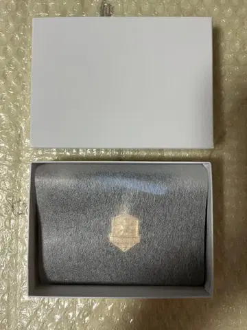 트위스테 엠블럼 멀티 케이스 이그니하이드