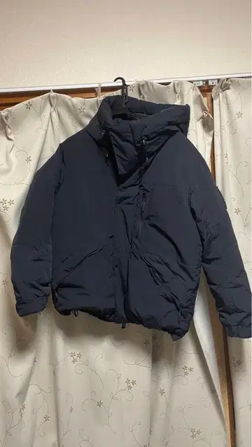 CAMP7 후드 부착 다운 자켓 블랙