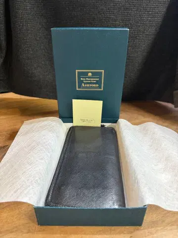애쉬포드 블랙 장지갑