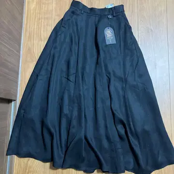 TNEWTIES 트웬티즈 블랙 롱 스커트 XS