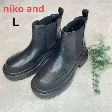 니코앤드 ni k o and 사이드 고어 통굽 숏 부츠 블랙 L